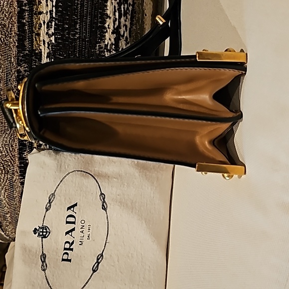 Prada Cahier Crossbody Small - Picture 2 of 8